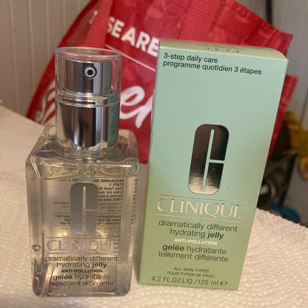 Clinique Dramatically Different Hydrating Jelly - Clear NEW IN BOX, DISCONTINUED